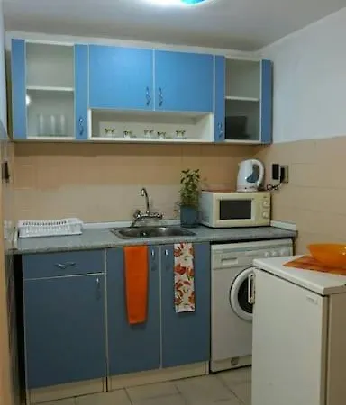 Forest House Будинок відпочинку