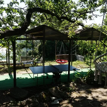 Forest House Ferienhaus *